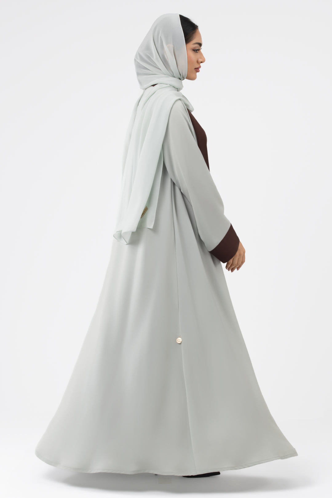 Thowby Abaya Dubai online