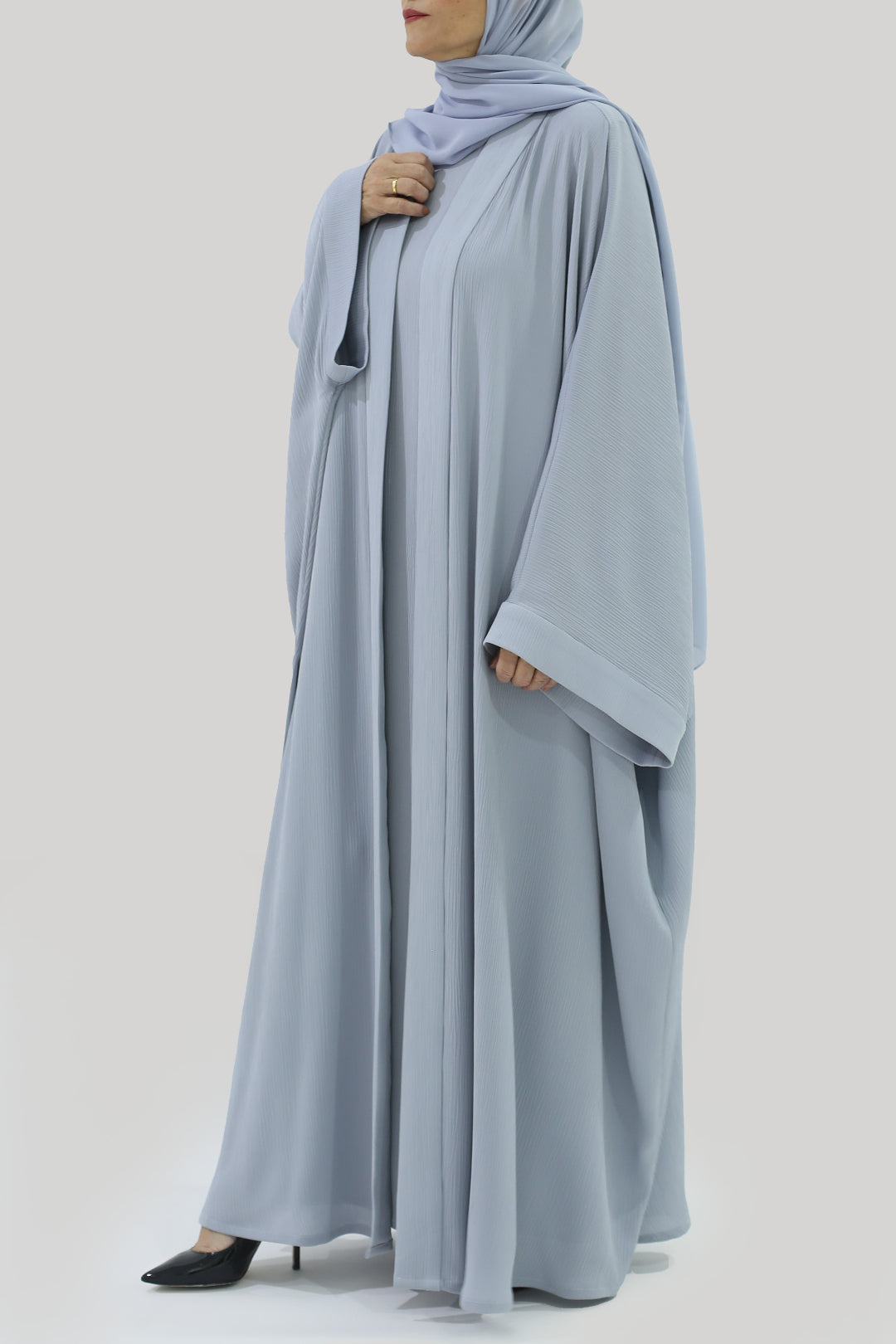 Dareen Bisht Abaya