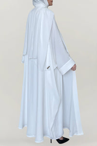 Wrinkled Bisht White Colored Abaya