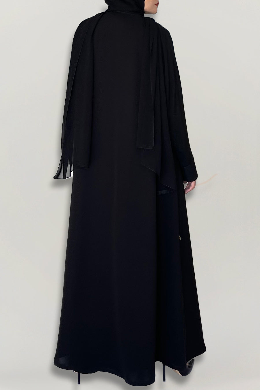 Flowy Plain Black Abaya