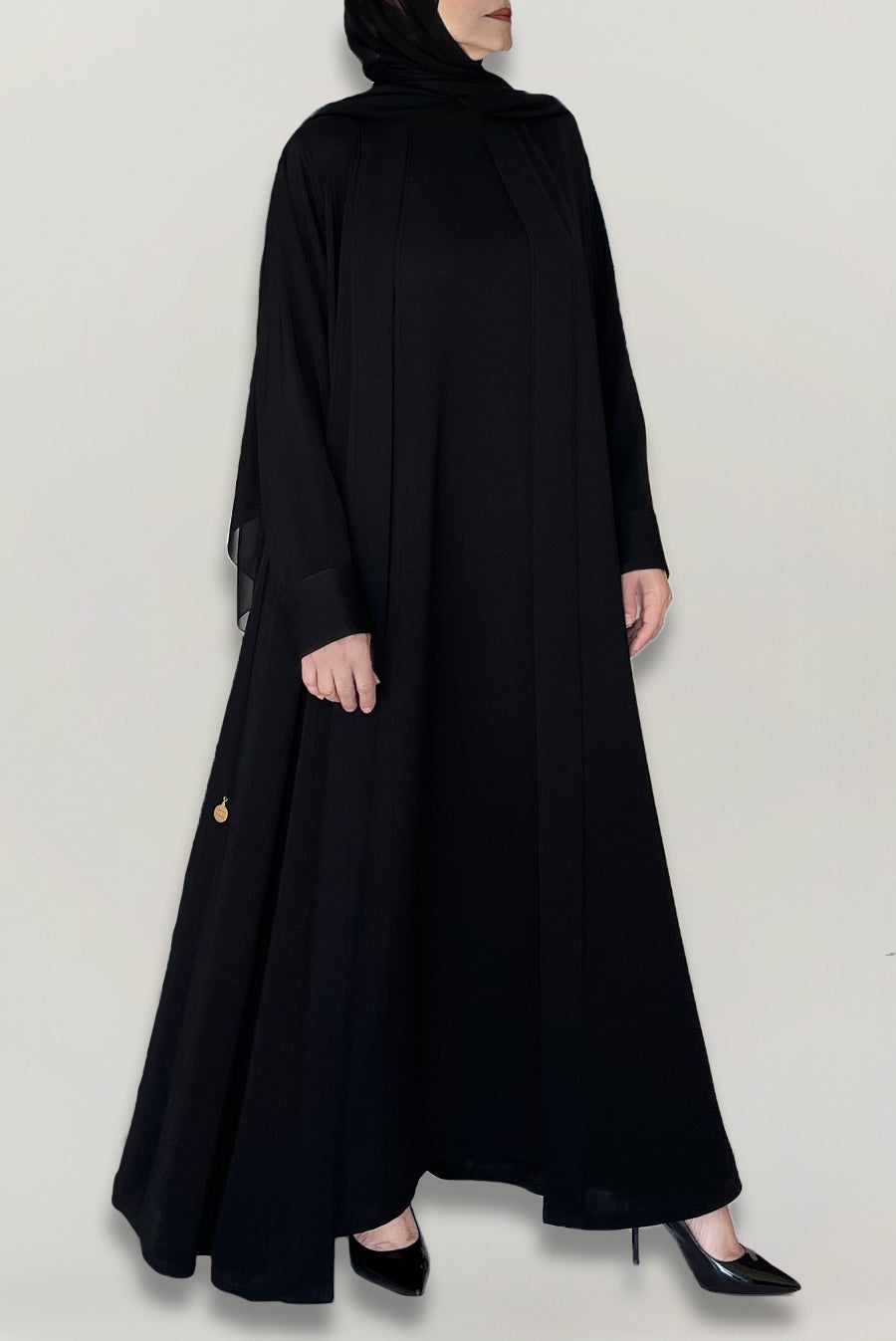Flowy Plain Black Abaya