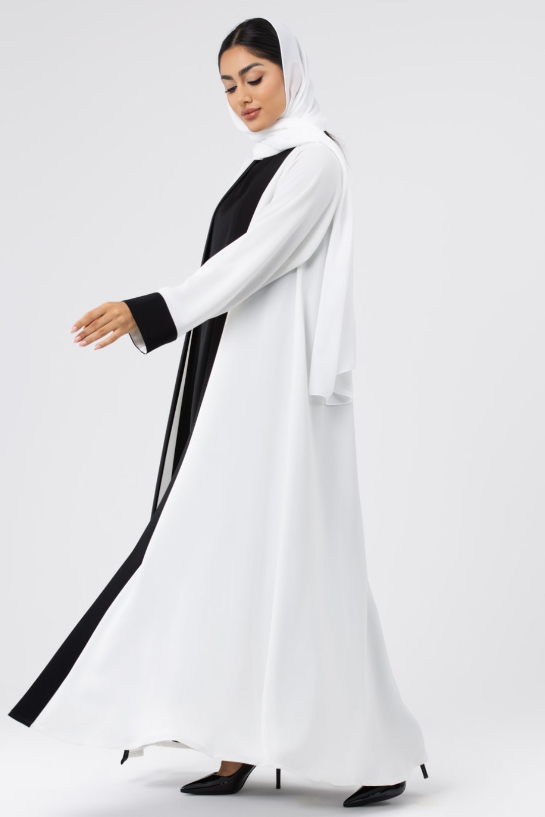 thowby Abaya Online Dubai