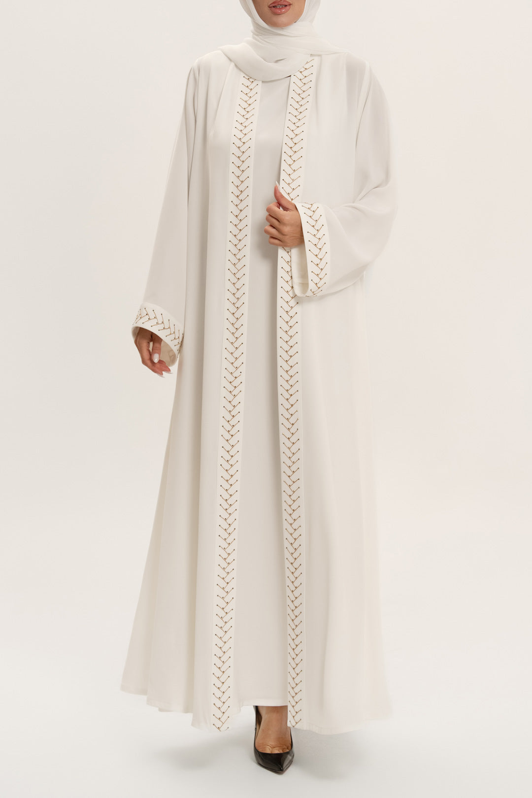 Elegant White Embroidered Abaya