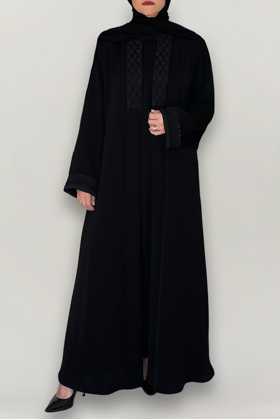 Embellished Flowy Black Abaya