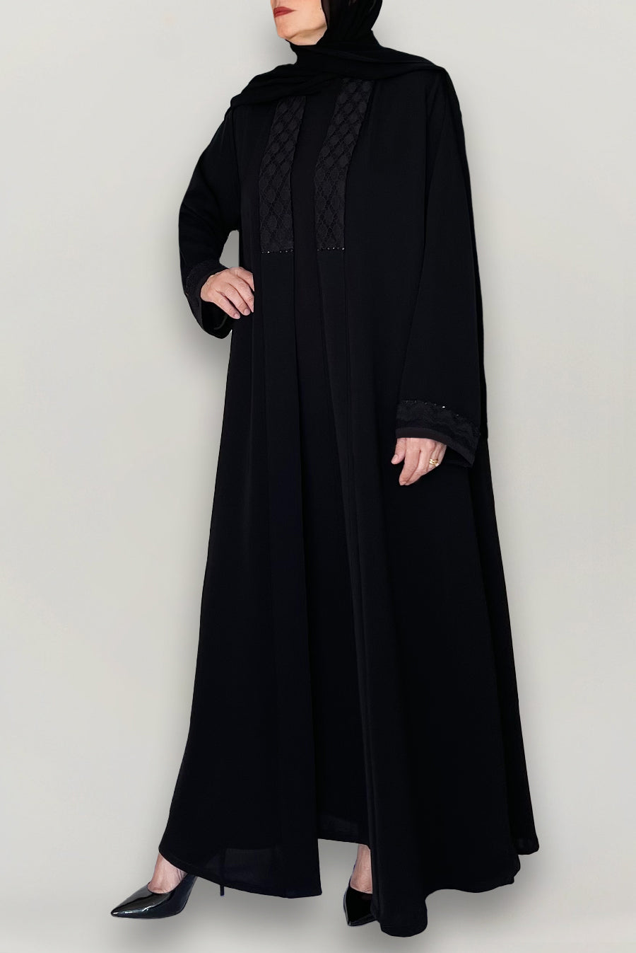 Embellished Flowy Black Abaya