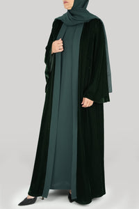 Thowby Royal Green Velvet Winter Abaya