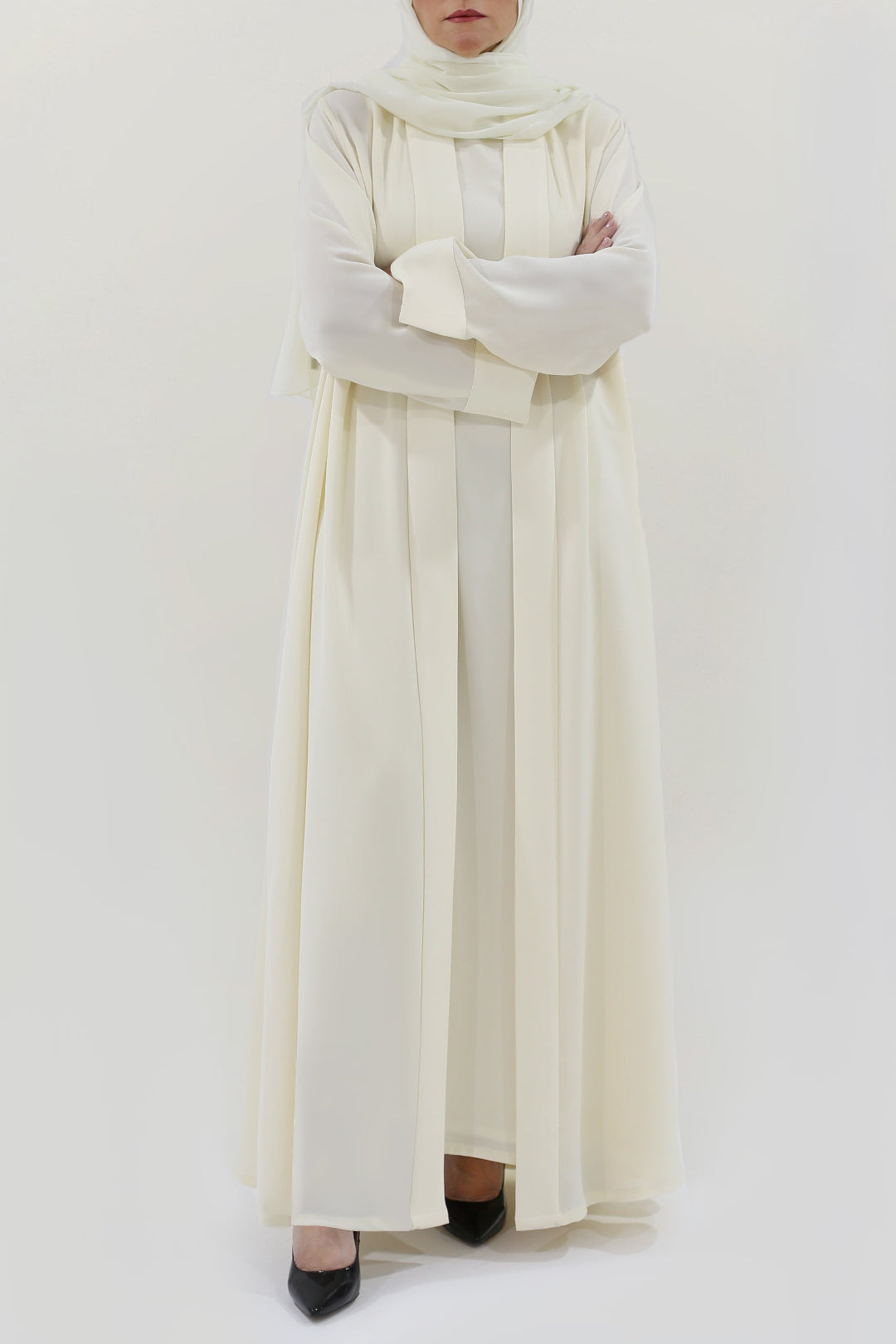 Elegant Cream Colored Abaya