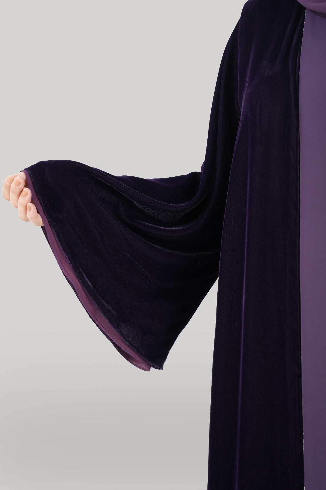 Thowby Cheerful Purple Velvet Winter Abaya