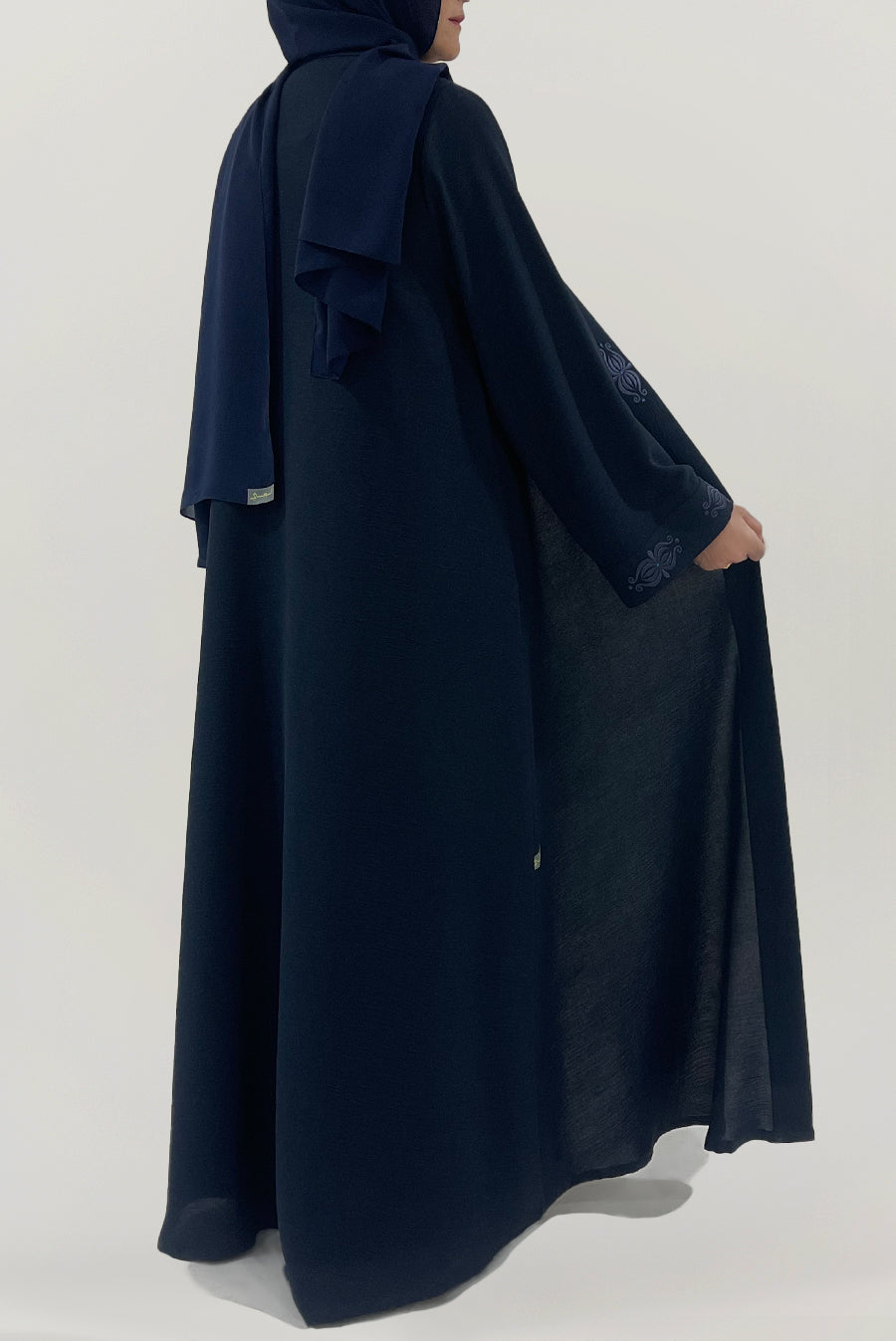 Elegant Stitched Navy Blue Abaya