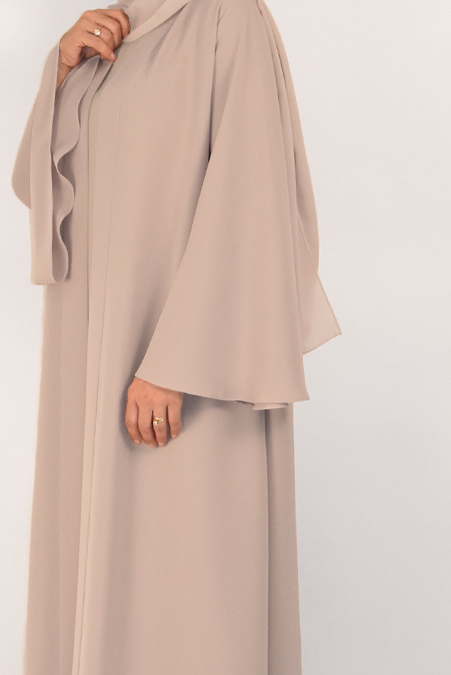 Online Designer Abayas For Women - thowby - Classic Collection