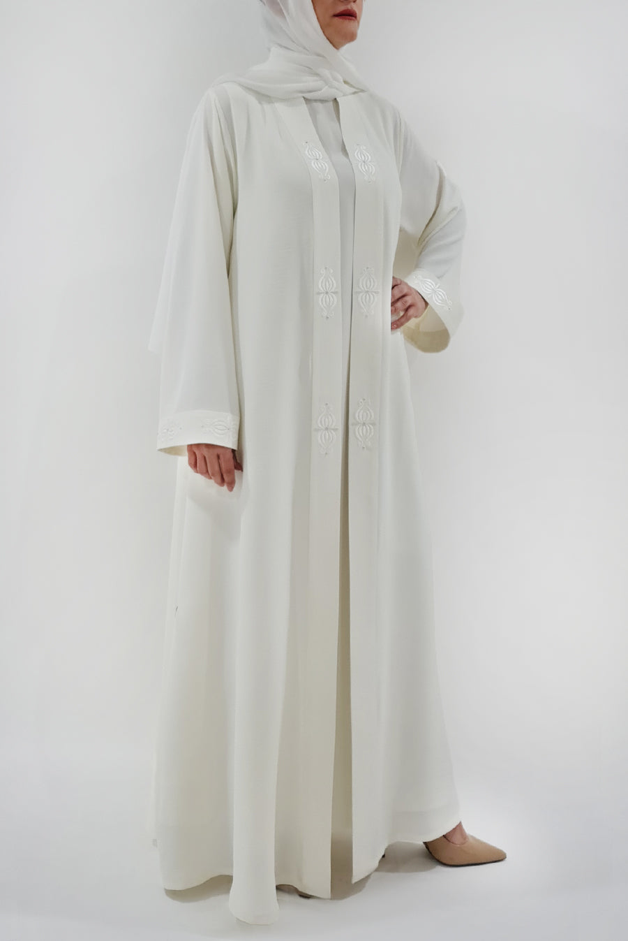 Chic Embroidered White Abaya