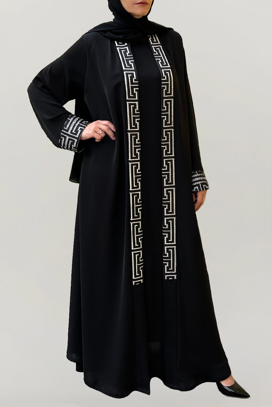 Luxury Detailed Black Abaya