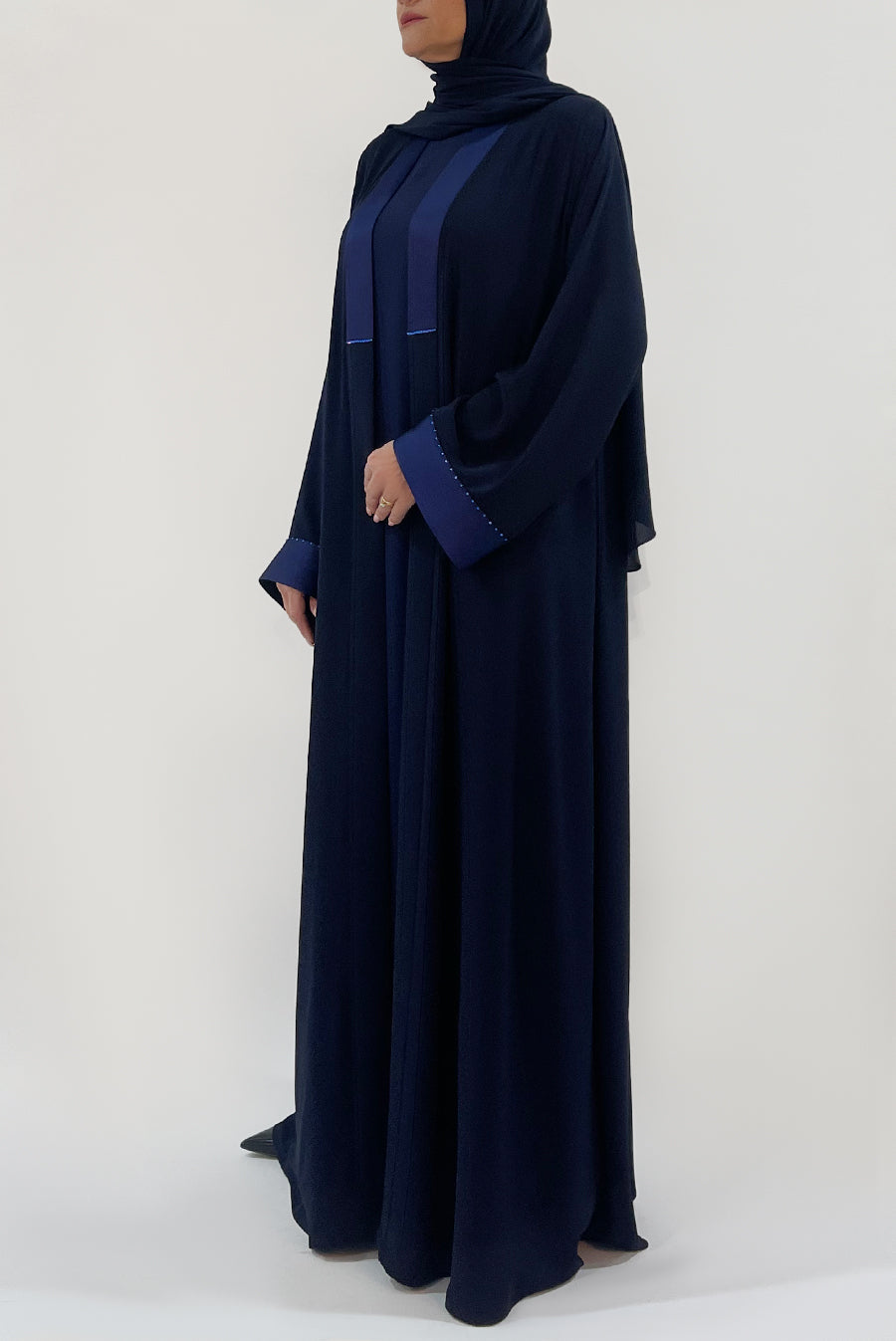 thowby_abaya_dubai_online
