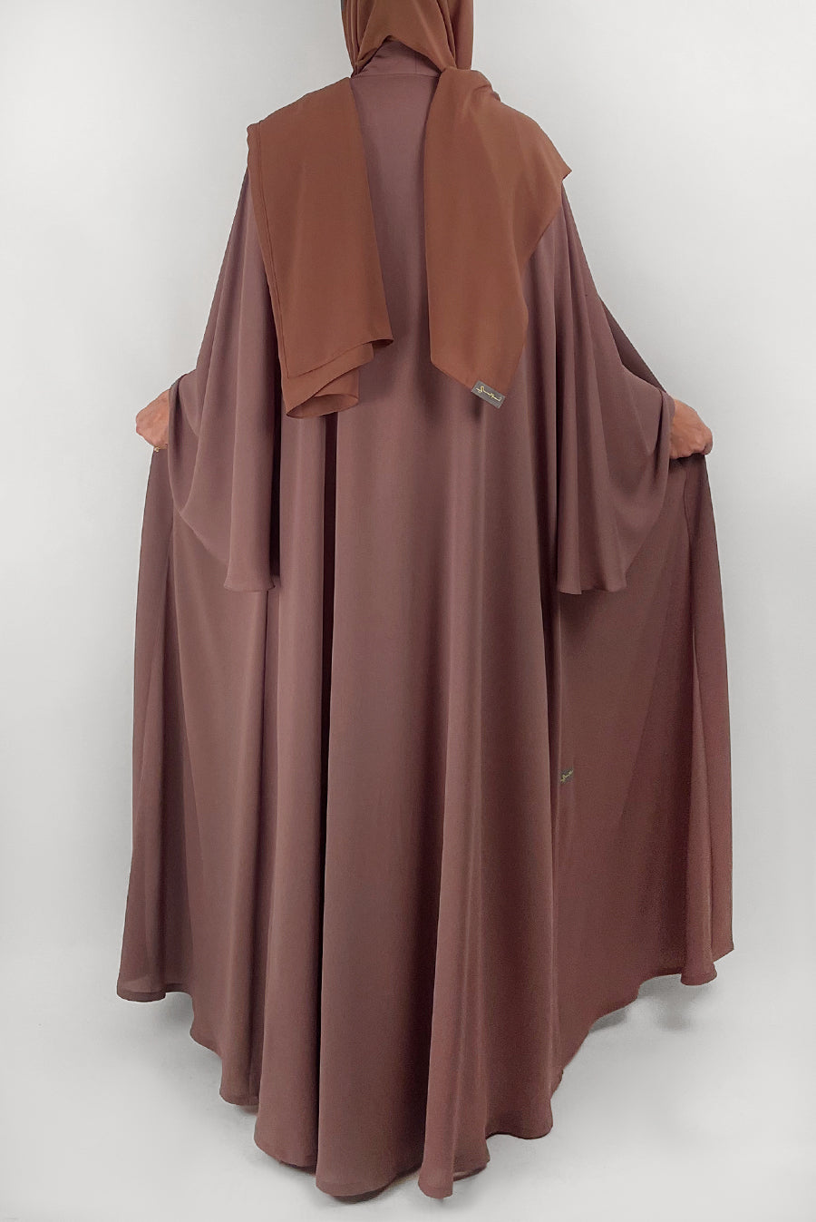 thowby_abaya_dubai_online