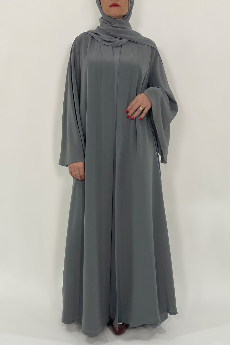Stunning Plain Grey Colored Abaya
