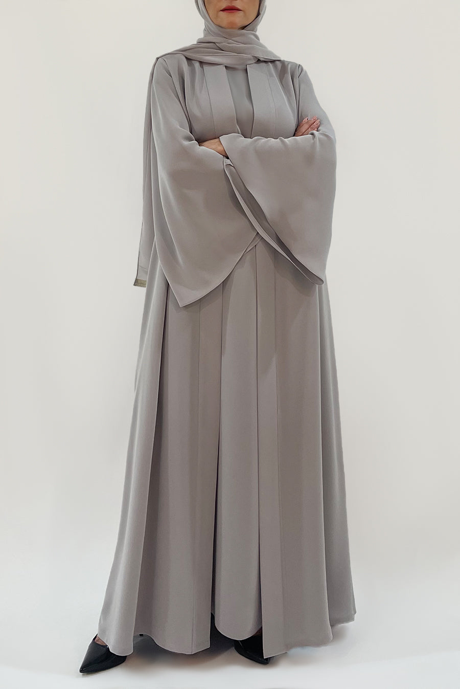 Classy Flowy Titanium Colored Abaya