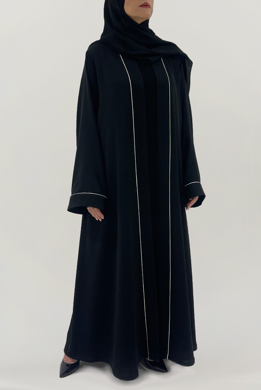 Beautiful Embellished Black Abaya