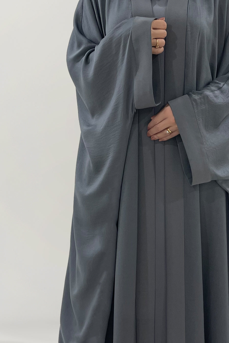 thowby_abaya_dubai_online