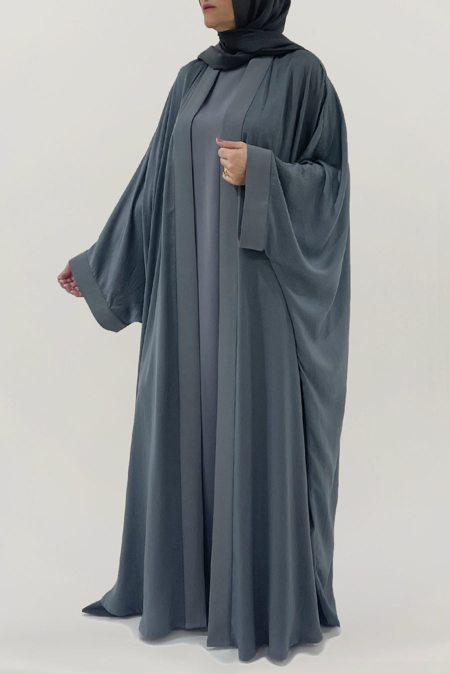 thowby_abaya_dubai_online