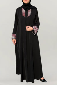 Colorful Detailed Black Abaya