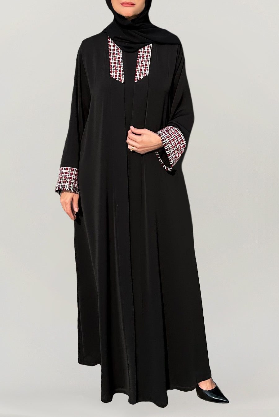 Colorful Detailed Black Abaya