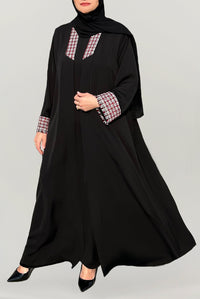 Colorful Detailed Black Abaya