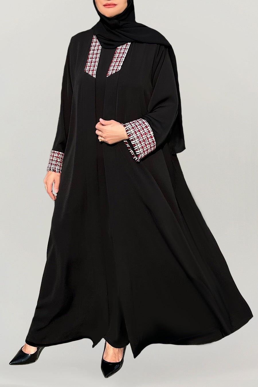 Colorful Detailed Black Abaya
