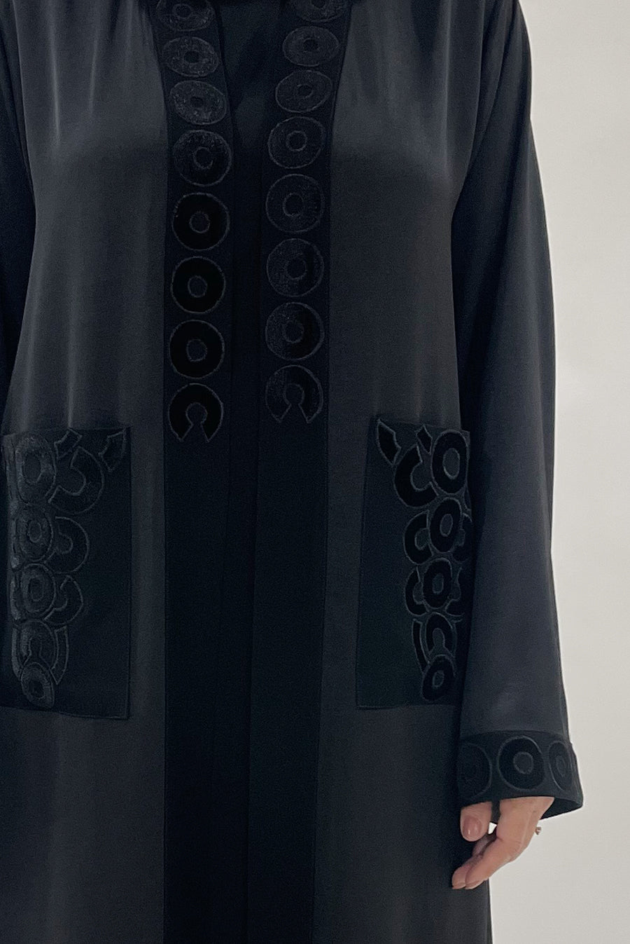thowby_abaya_dubai_online