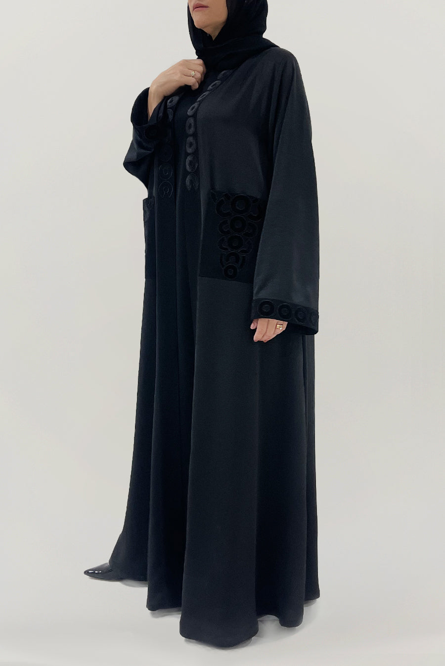 thowby_abaya_dubai_online