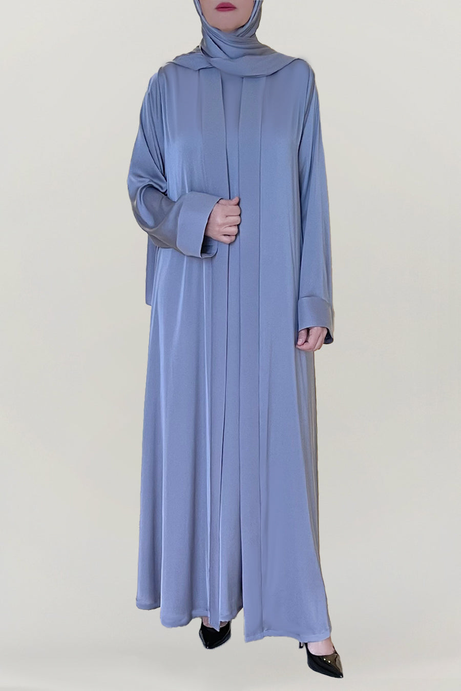 Beautiful Light Grey Silk Abaya