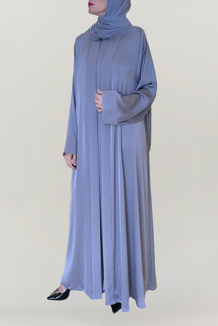 Beautiful Light Grey Silk Abaya