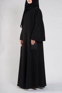 Luxurious Closed Black Umrah Abaya