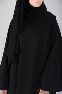 Luxurious Closed Black Umrah Abaya