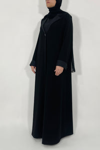 Collared Buttoned Black Abaya