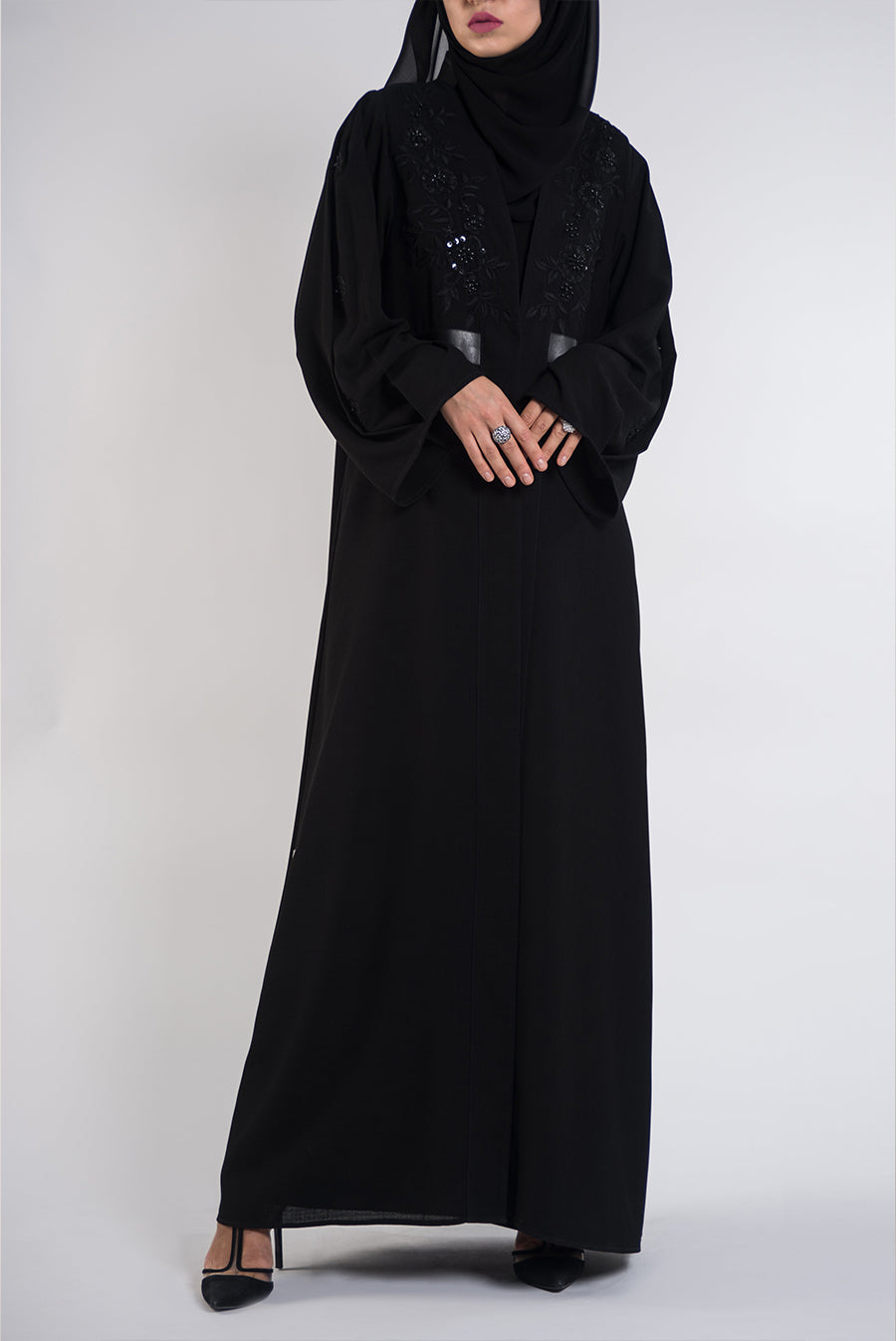 Classy Stitched Black Linen Abaya