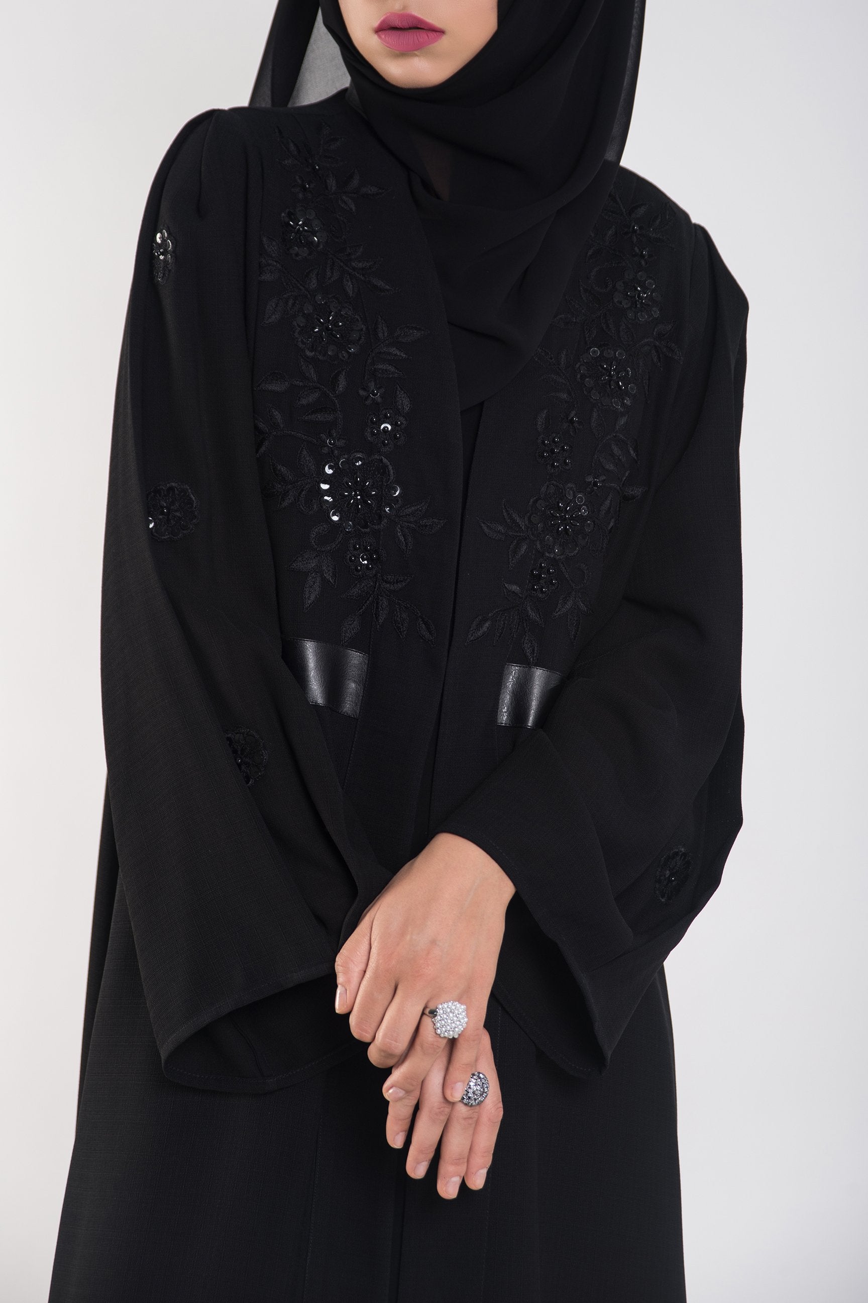 Classy Stitched Black Linen Abaya