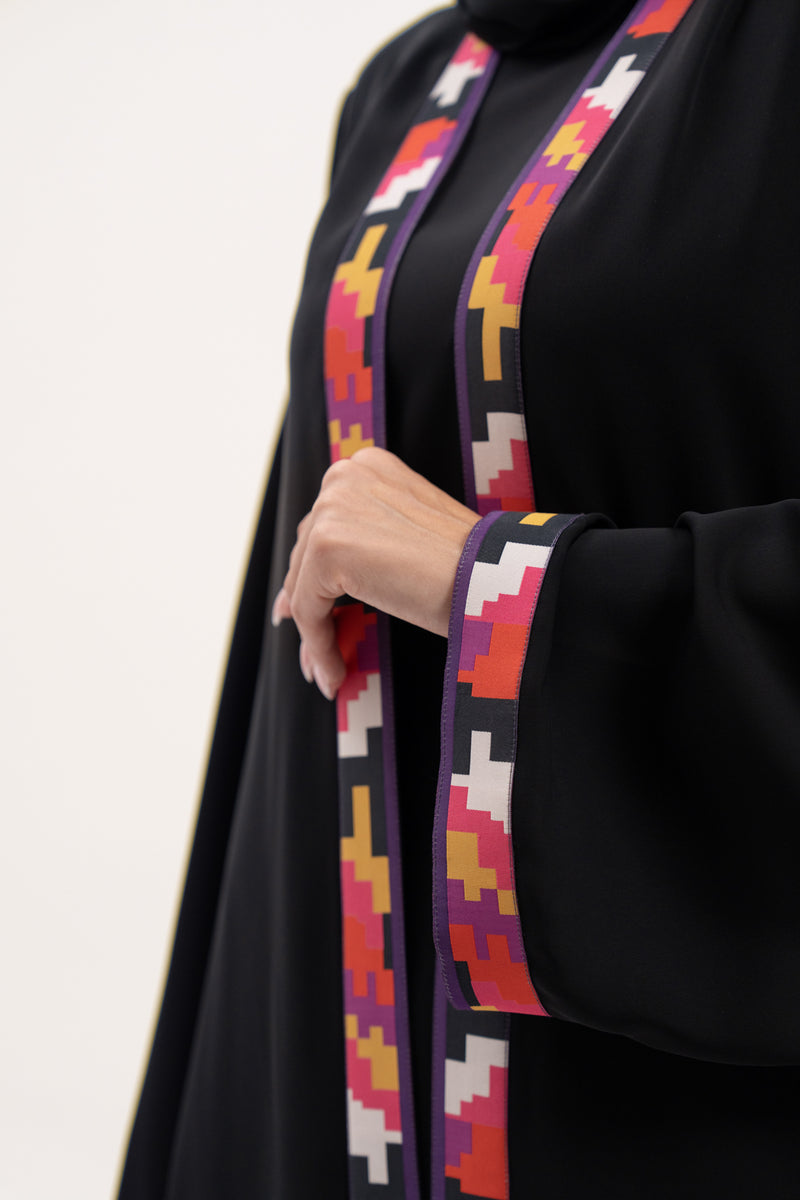 Stylish Vibrant Details Black Abaya