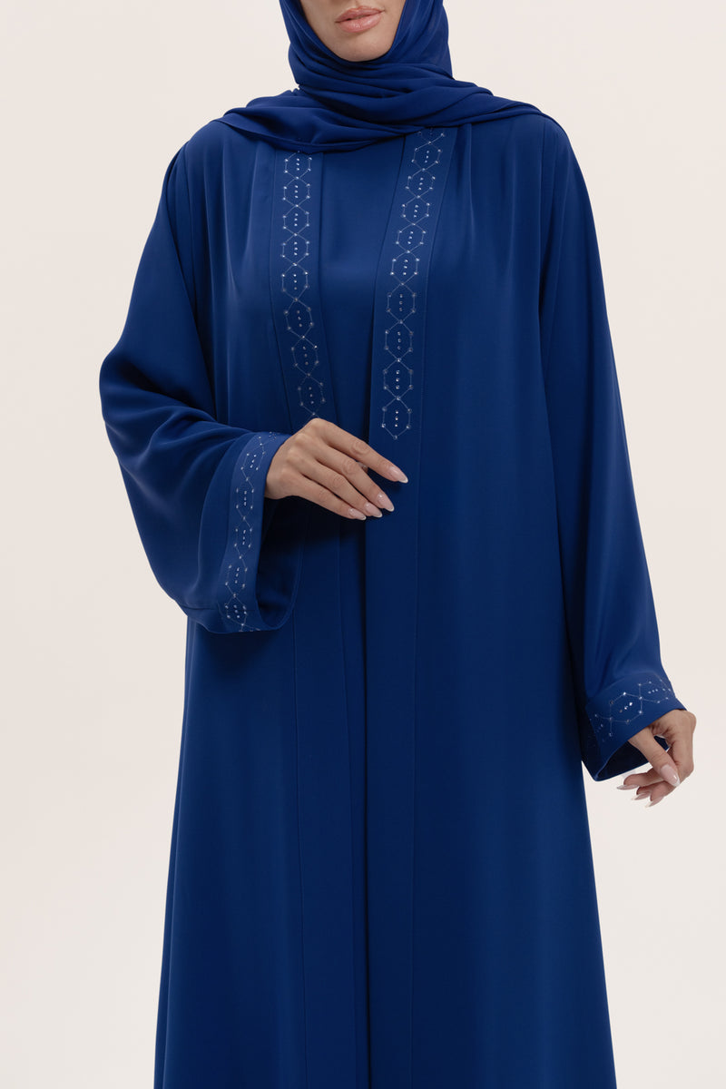 Detailed shot of a Blue Abaya