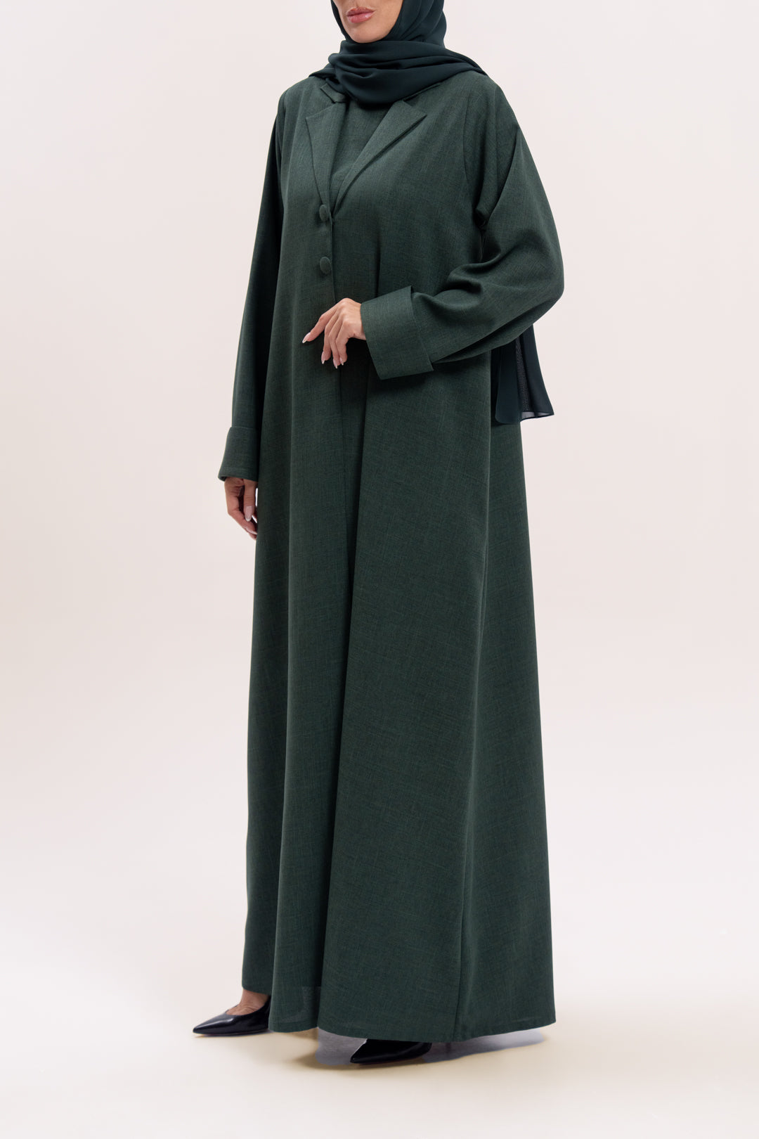 Taleen Abaya