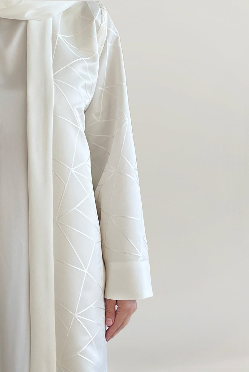 thowby abaya Dubai online