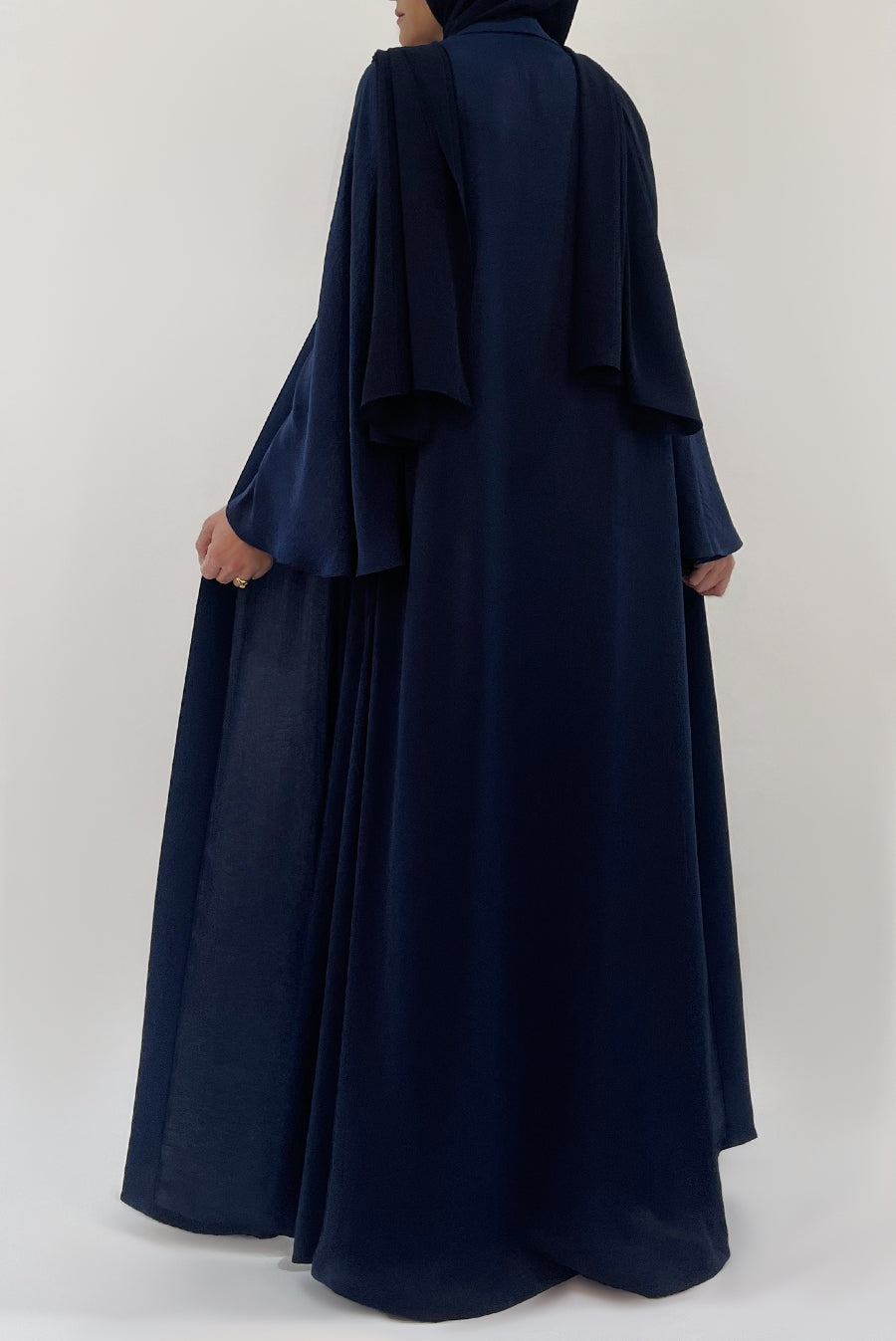 Flowy Navy Blue Colored Abaya