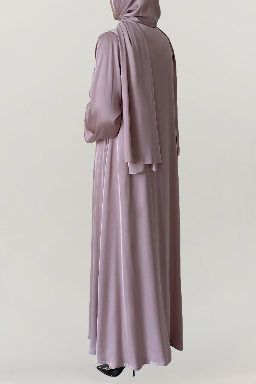 Simple Light Sumo Silk Abaya